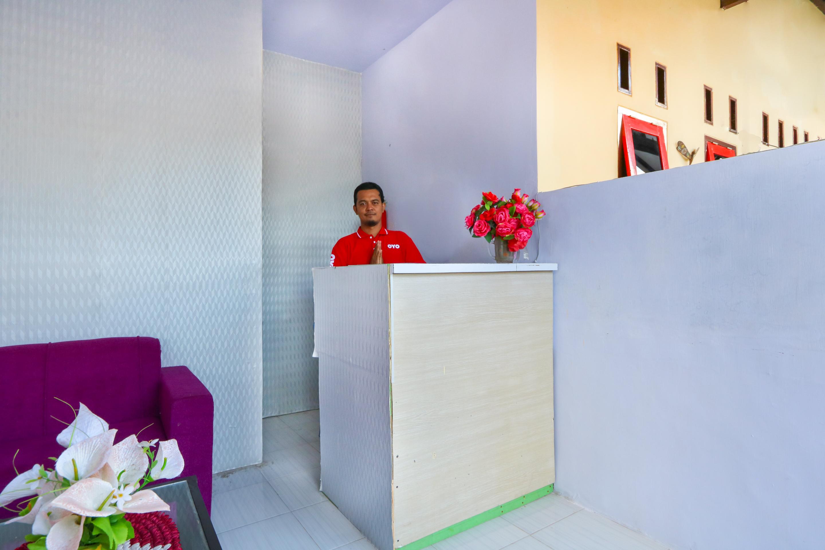 Reddoorz At El Shaday Homestay Banyuwangi Banyuwangi  Ngoại thất bức ảnh