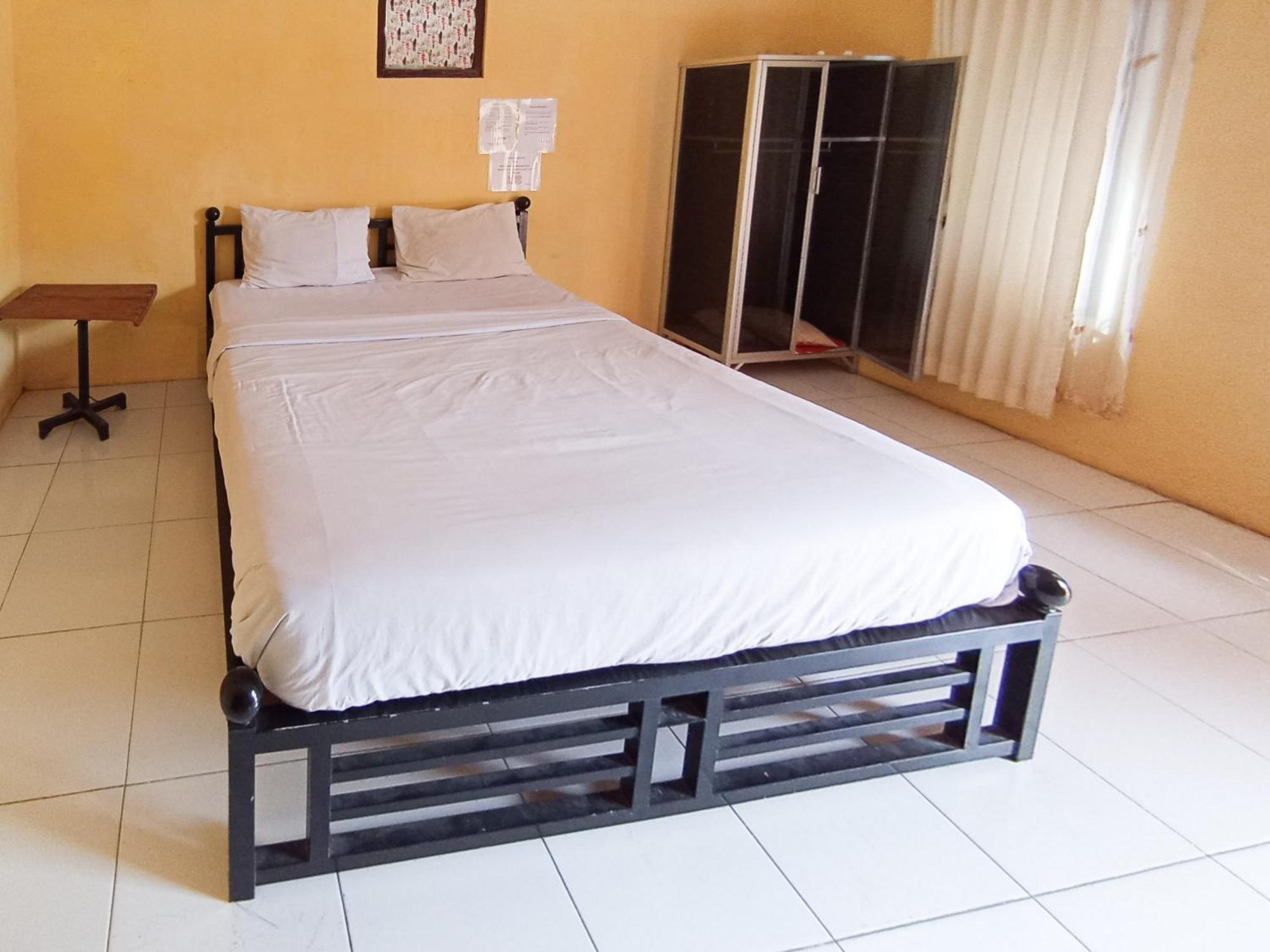 Reddoorz At El Shaday Homestay Banyuwangi Banyuwangi  Ngoại thất bức ảnh