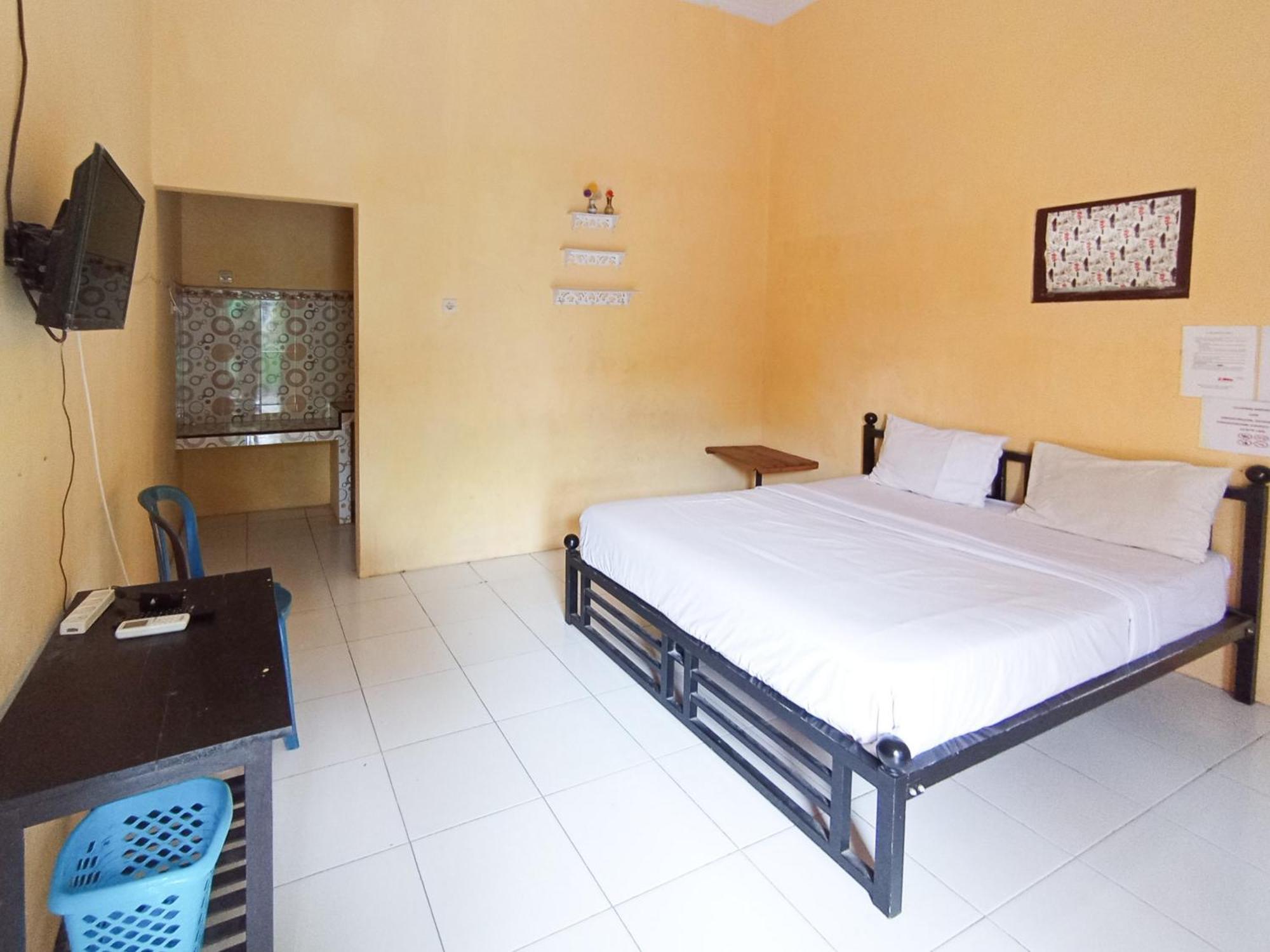 Reddoorz At El Shaday Homestay Banyuwangi Banyuwangi  Ngoại thất bức ảnh