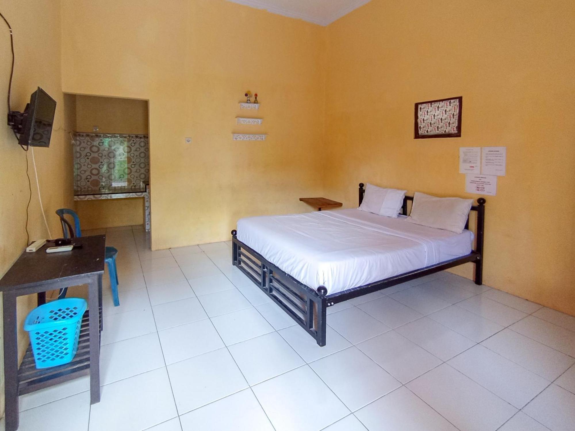 Reddoorz At El Shaday Homestay Banyuwangi Banyuwangi  Ngoại thất bức ảnh